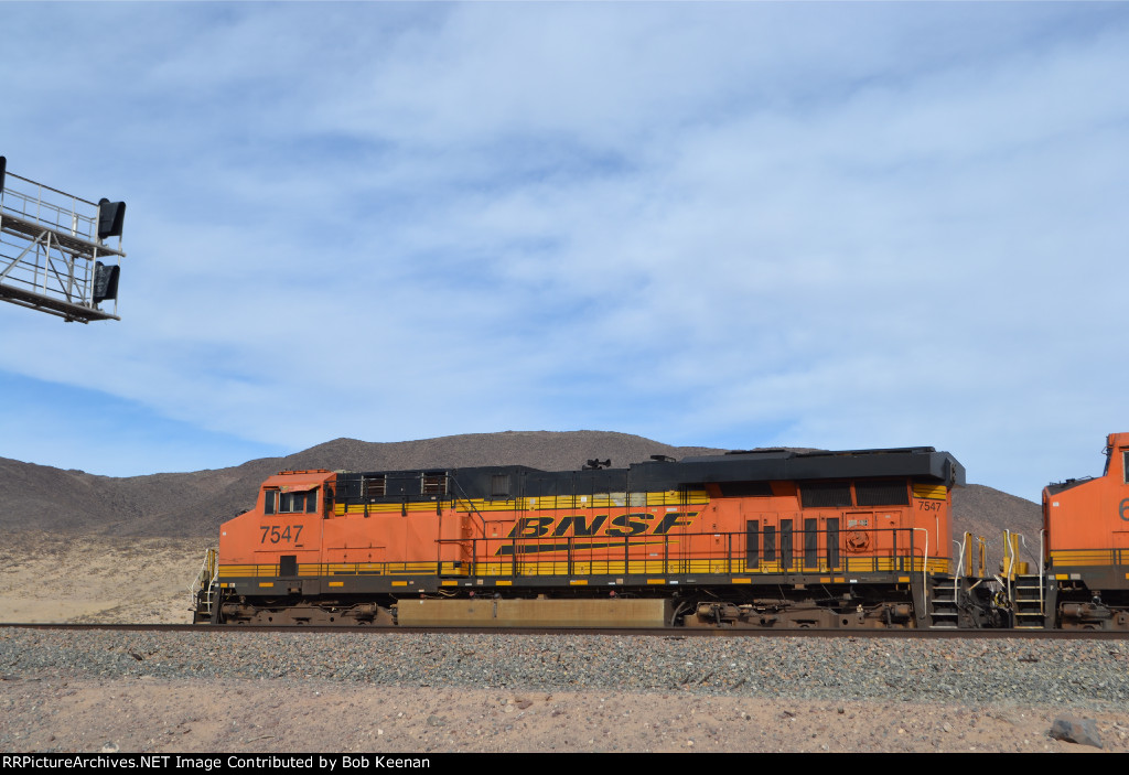 BNSF 7547